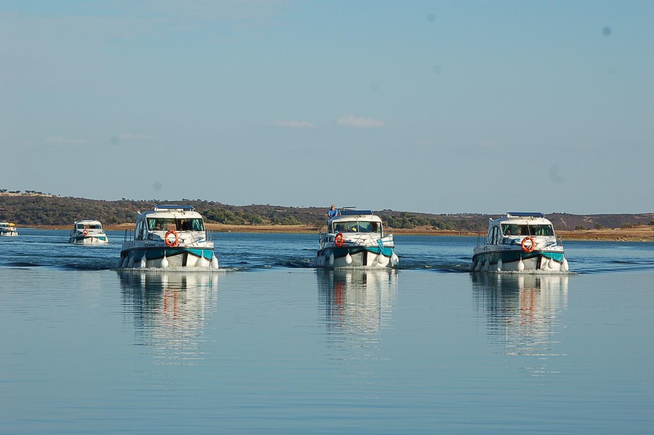 Отель Amieira Marina Портел Экстерьер фото